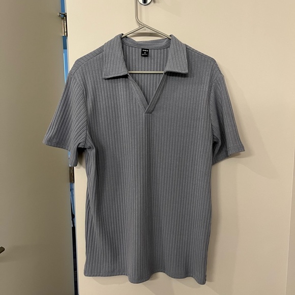 Collar shirt - Picture 1 of 3